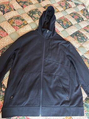 B—lululemon Deep Navy Fleece Hoodie